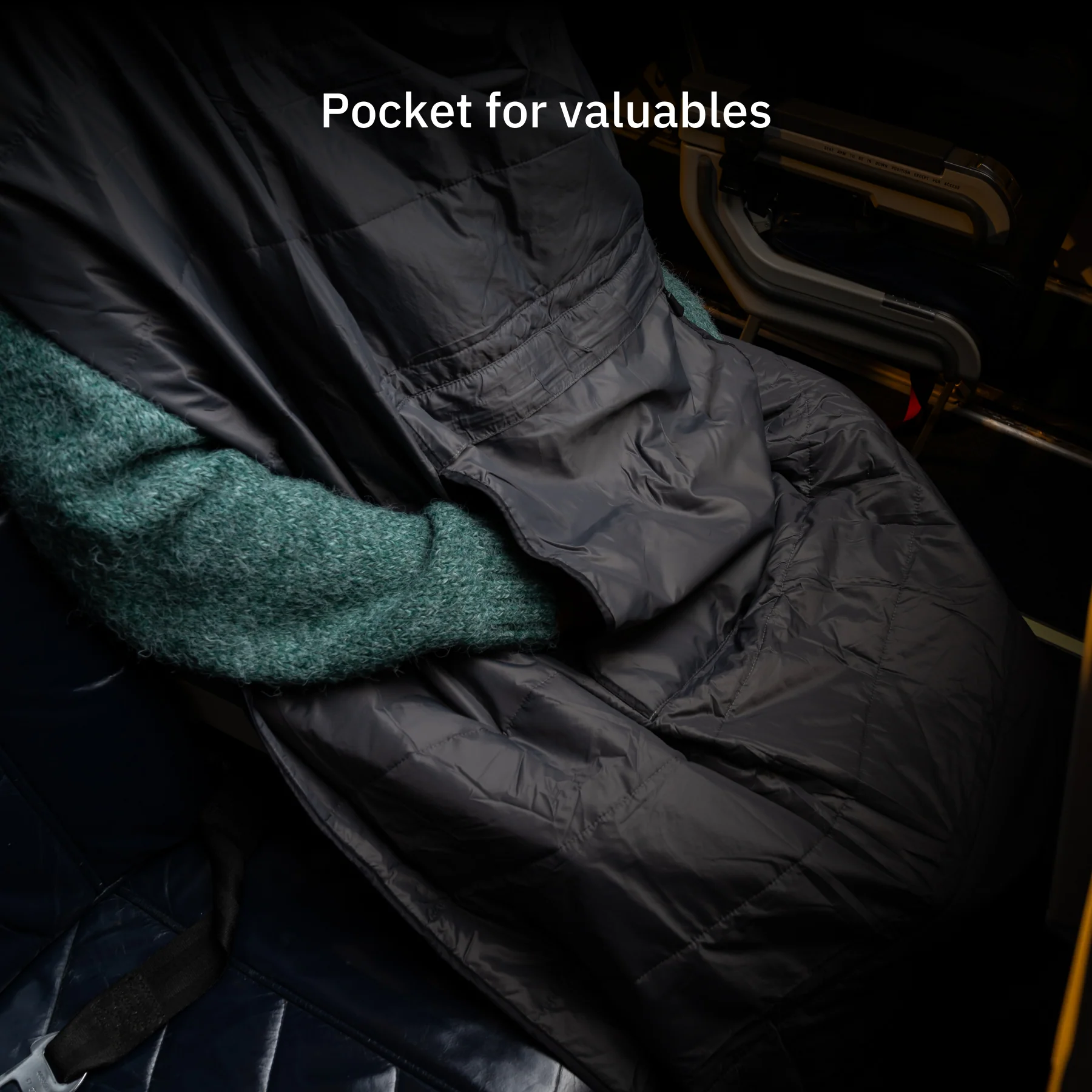 TRTL 'MINI WRAP' TRAVEL BLANKET - Image 4