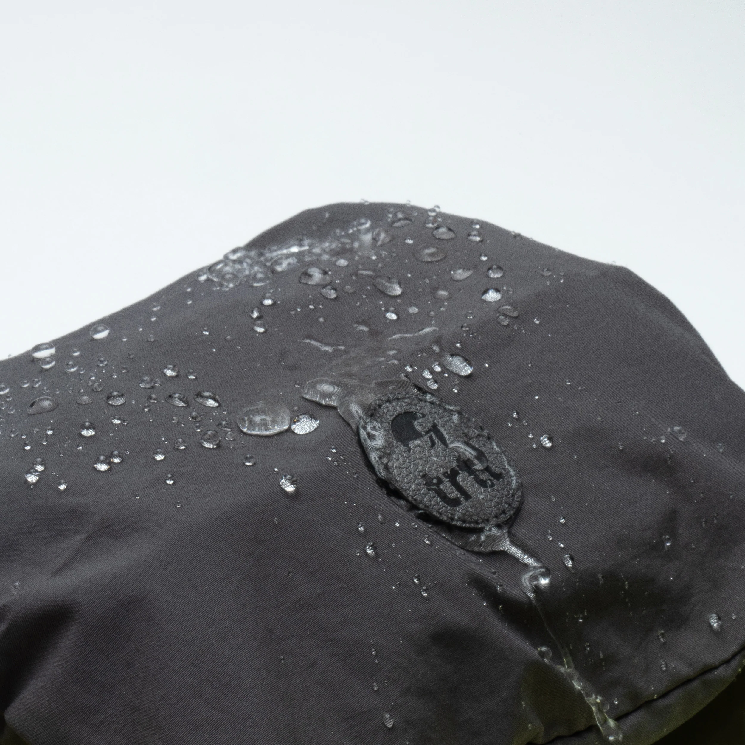 TRTL PILLOW CARRY BAG - Image 5