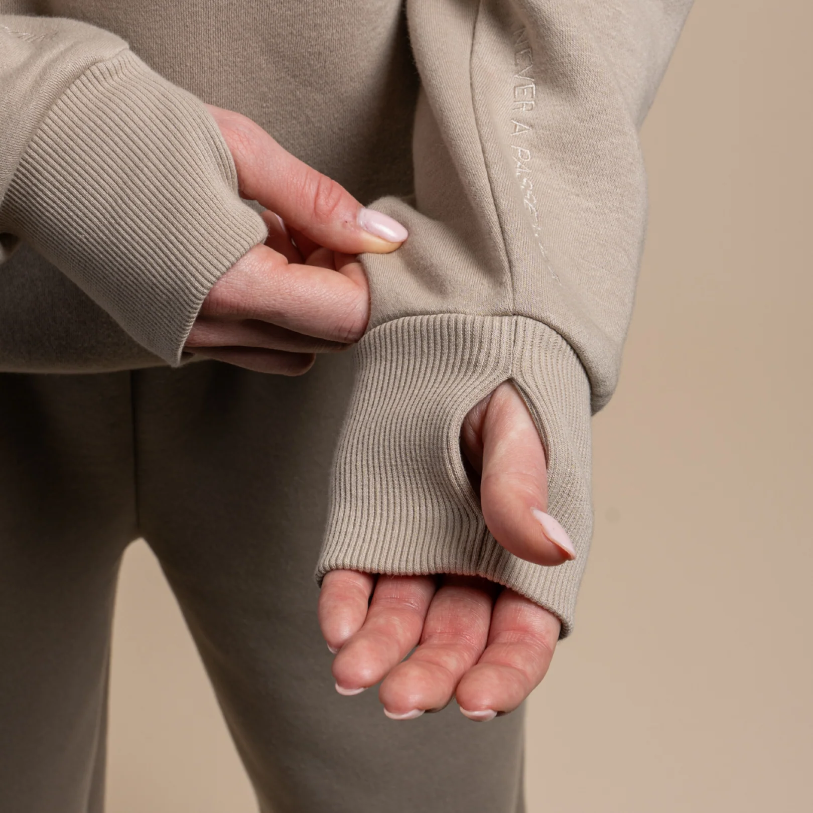 Trtl Women's Travel Hoodie - Image 6